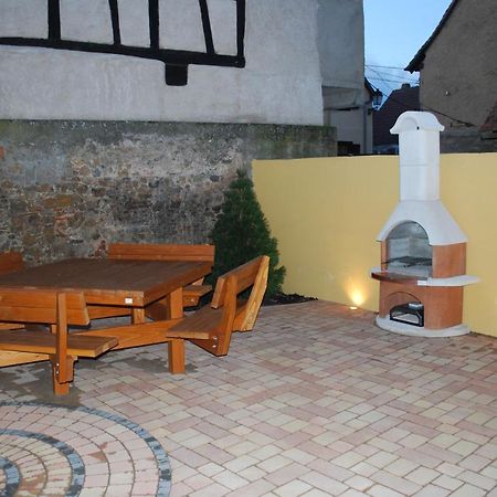 Maison A Colombage De 1602 Wintzenheim Bagian luar foto