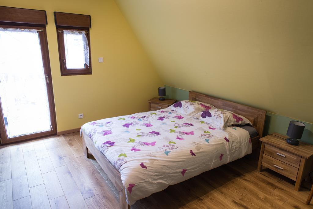 Maison A Colombage De 1602 Wintzenheim Bagian luar foto
